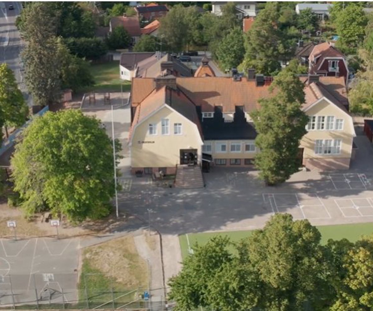 enebyskolan.jpg